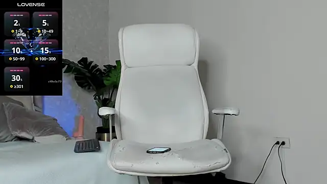 noah crux online show from January 10, 2025, 12:04 pm