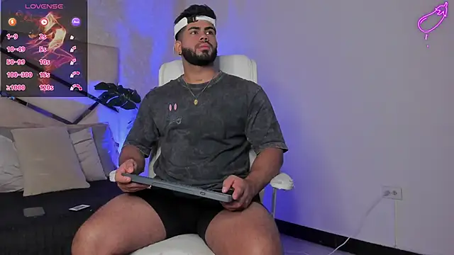 noah crux online show from March 7, 2025, 12:34 pm