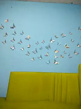 Snapshot of evelyn_prince1 chatting on October 28, 2025, 10:19 am evelyn prince1 online show from October 28, 2025, 10:19 am