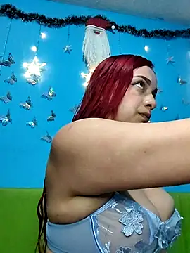 Snapshot of evelyn_prince1 chatting on December 18, 2025, 3:45 am evelyn prince1 online show from December 18, 2025, 3:45 am