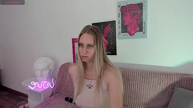 miissblonde online show from January 31, 2025, 5:19 am