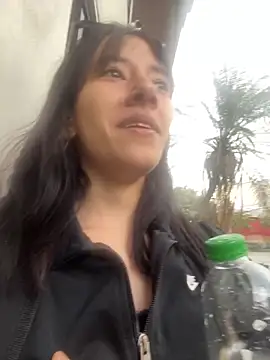 MelodyBliss online show from November 15, 2025, 9:43 pm