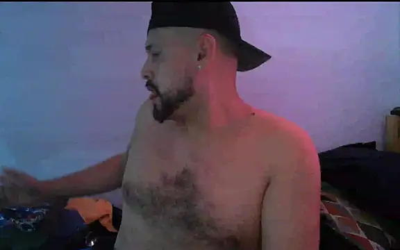 Snapshot of EntozoicLigation chatting on December 20, 2025, 5:42 pm EntozoicLigation online show from December 20, 2025, 5:42 pm