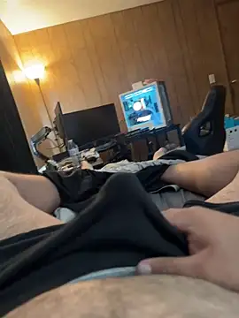 Jayare95 online show from December 4, 2025, 9:34 pm