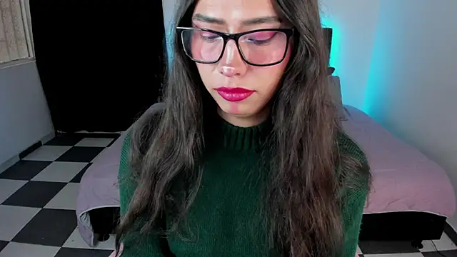 paula kawaiifu  online show from February 22, 2025, 4:40 pm