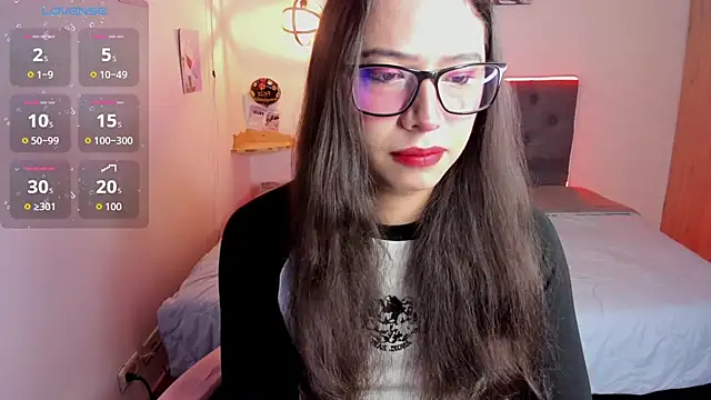 paula kawaiifu  online show from October 27, 2025, 2:32 pm