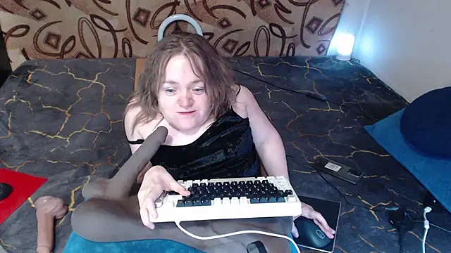 MiniNatalie online show from March 17, 2025, 11:00 am