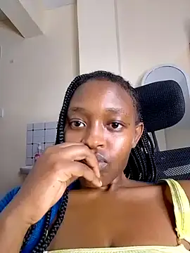 Snapshot of Sweet_mella chatting on June 30, 2026, 6:31 pm Sweet mella online show from June 30, 2026, 6:31 pm