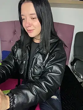 Isabella 21x online show from February 14, 2025, 12:36 pm