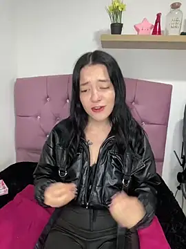 Isabella 21x online show from February 18, 2025, 12:17 pm