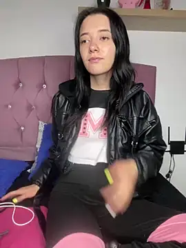 Isabella 21x online show from March 13, 2025, 3:39 pm