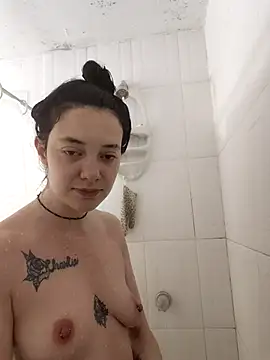 Isabella 21x online show from September 19, 2025, 11:44 am