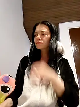 Isabella 21x online show from September 28, 2025, 12:10 pm