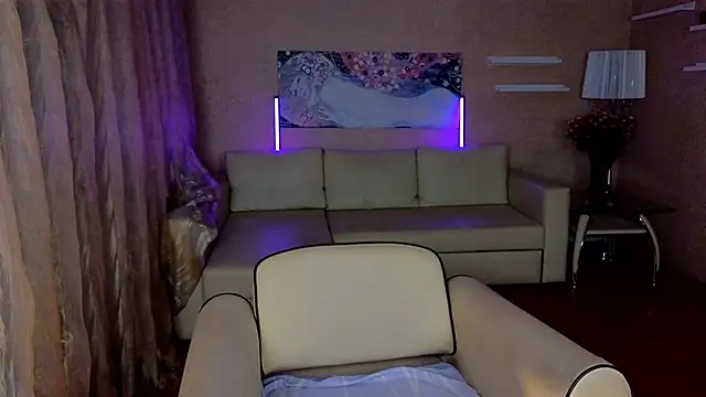 mechloe online show from February 20, 2025, 4:25 pm