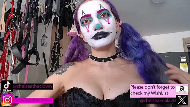 Snapshot of Eloise-brown chatting on October 23, 2025, 5:23 pm Eloise-brown online show from October 23, 2025, 5:23 pm