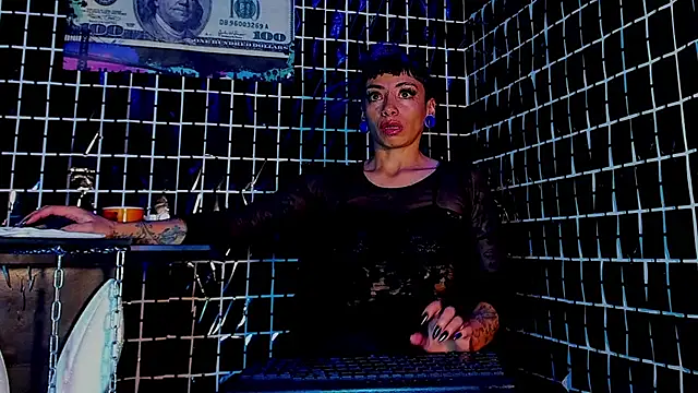 vivi-honey online show from March 6, 2025, 11:36 am