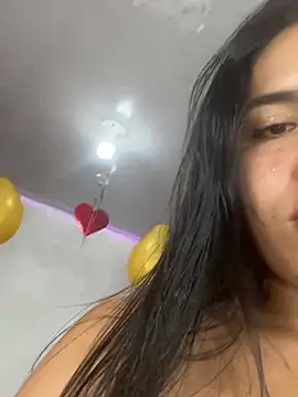 Snapshot of AnnaRosse1 chatting on February 5, 2025, 3:34 am AnnaRosse1 online show from February 5, 2025, 3:34 am