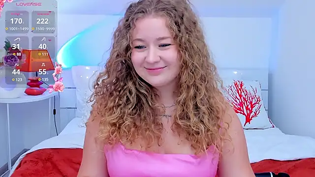 Snapshot of CassieRide chatting on February 16, 2025, 9:26 am CassieRide online show from February 16, 2025, 9:26 am