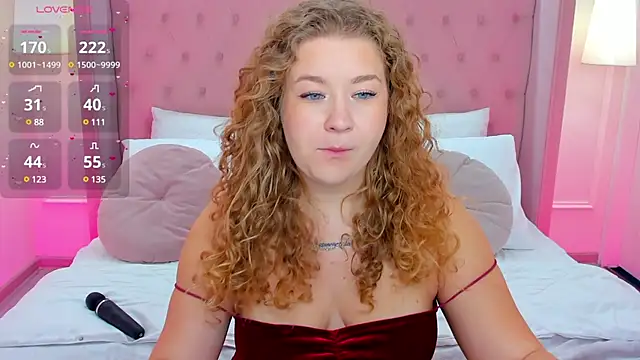 Snapshot of CassieRide chatting on February 26, 2025, 6:15 am CassieRide online show from February 26, 2025, 6:15 am