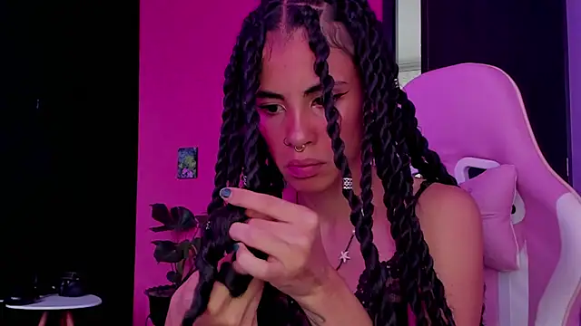 Juanadearco5 online show from December 29, 2024, 5:54 pm