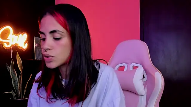 Juanadearco5 online show from September 10, 2025, 9:26 pm