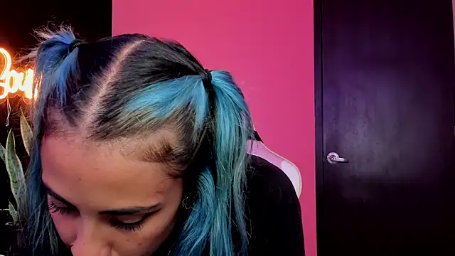 Juanadearco5 online show from September 27, 2025, 7:08 pm