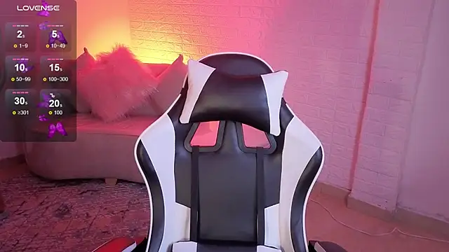 Snapshot of marilin_a chatting on December 15, 2025, 12:37 am marilin a online show from December 15, 2025, 12:37 am