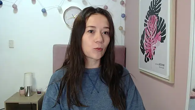 Snapshot of lanna_1878 chatting on January 7, 2026, 1:02 pm lanna 1878 online show from January 7, 2026, 1:02 pm