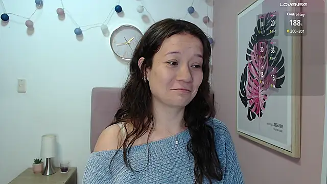 Snapshot of lanna_1878 chatting on January 9, 2026, 1:36 pm lanna 1878 online show from January 9, 2026, 1:36 pm