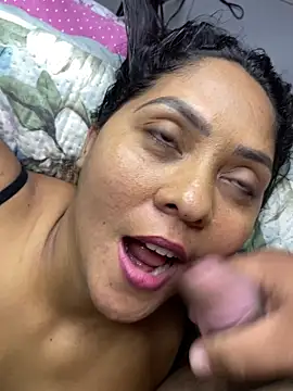 Snapshot of mayemarc chatting on January 15, 2026, 7:06 pm mayemarc online show from January 15, 2026, 7:06 pm