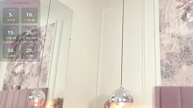 Snapshot of SabrinaDevill chatting on January 8, 2026, 1:13 pm SabrinaDevill online show from January 8, 2026, 1:13 pm