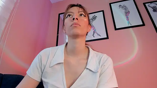 Snapshot of SensualJane2 chatting on September 13, 2025, 9:47 pm SensualJane2 online show from September 13, 2025, 9:47 pm