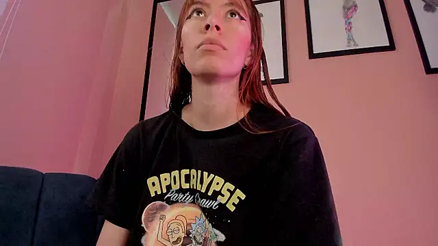 Snapshot of SensualJane2 chatting on September 15, 2025, 9:37 pm SensualJane2 online show from September 15, 2025, 9:37 pm
