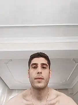 arenn1997 online show from October 27, 2025, 12:09 pm