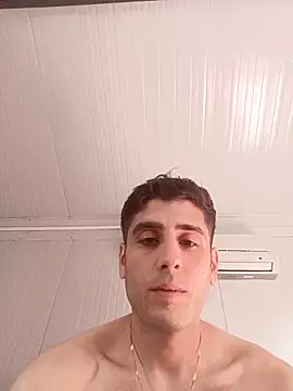 arenn1997 online show from November 19, 2025, 12:38 pm