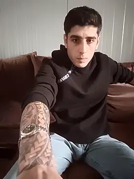 arenn1997 online show from February 6, 2026, 12:08 pm