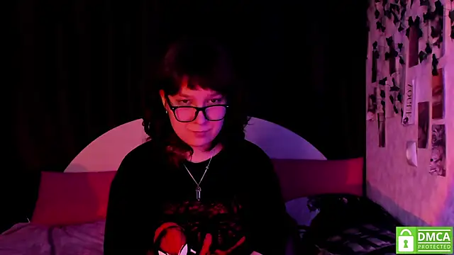 dreamgirllovee online show from November 23, 2025, 8:19 pm