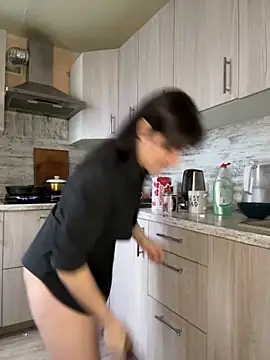 ZhenjaPoledance online show from February 3, 2025, 11:20 am