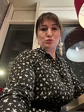 ZhenjaPoledance online show from February 21, 2025, 4:37 pm