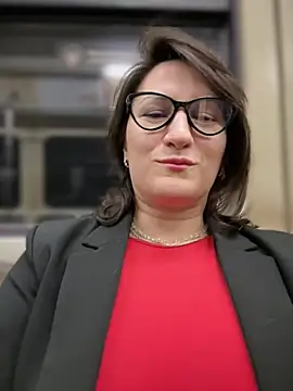 Snapshot of ZhenjaPoledance chatting on March 28, 2026, 10:26 am ZhenjaPoledance online show from March 28, 2026, 10:26 am