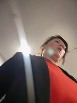 Snapshot of ZhenjaPoledance chatting on March 31, 2026, 10:48 am ZhenjaPoledance online show from March 31, 2026, 10:48 am