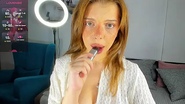 Hannah Carr online show from October 7, 2025, 7:00 pm