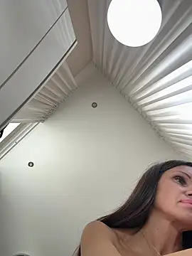 Snapshot of Hott_Lolla chatting on March 20, 2025, 9:04 am Hott Lolla online show from March 20, 2025, 9:04 am