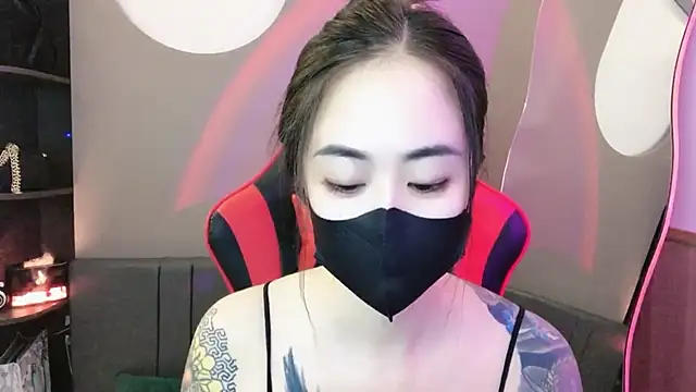 Snapshot of witch-39 chatting on December 18, 2024, 6:10 am witch-39 online show from December 18, 2024, 6:10 am