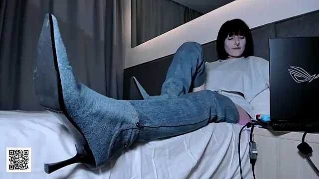  Goddess Misha  online show from January 9, 2026, 8:54 pm