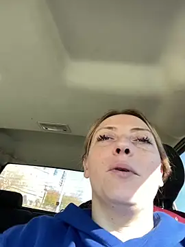 Snapshot of lezbean24 chatting on February 27, 2026, 7:47 pm lezbean24 online show from February 27, 2026, 7:47 pm