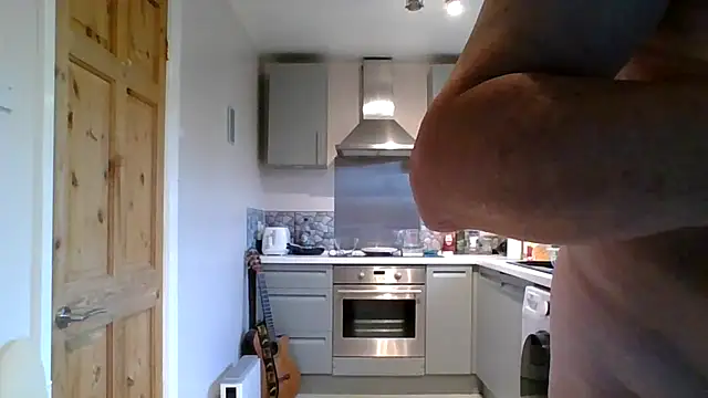 jimmybenido online show from October 14, 2025, 4:41 pm