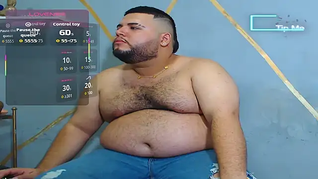 Snapshot of damian_chubby chatting on September 25, 2025, 11:30 pm damian chubby online show from September 25, 2025, 11:30 pm