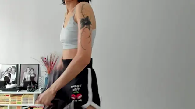 Snapshot of ailey_chao chatting on November 19, 2025, 3:28 am ailey chao online show from November 19, 2025, 3:28 am