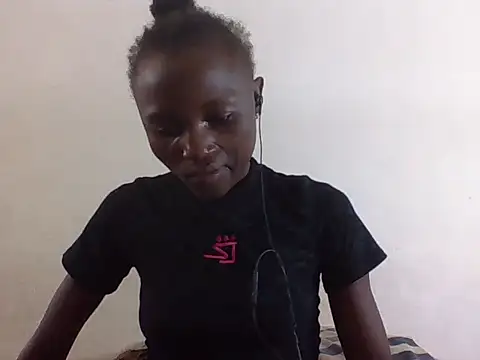 SexyNeedle22 online show from February 2, 2026, 7:29 am